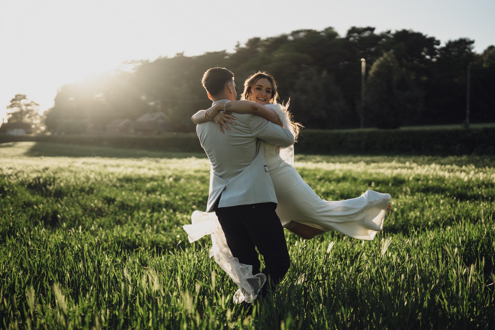 Ali & Jordan’s Whimsical Spring Wedding