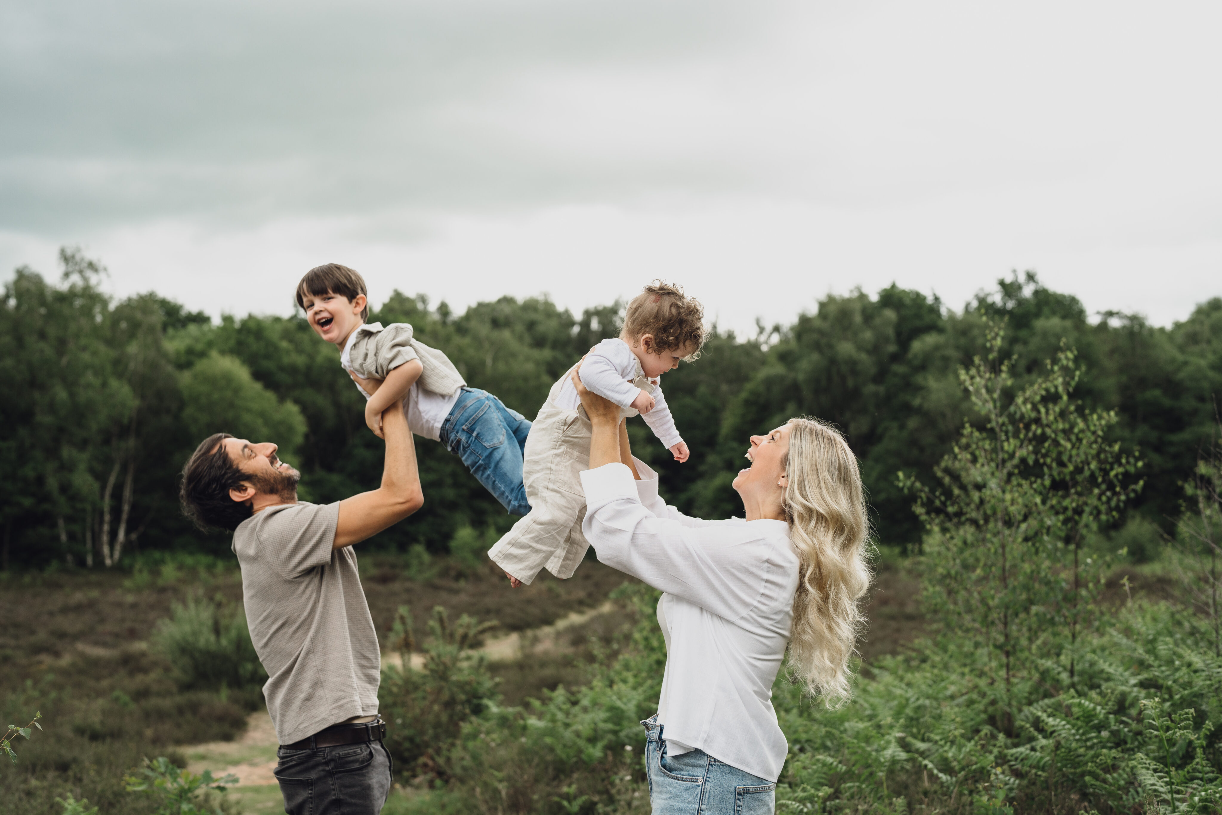 CHESHIRE FAMILY PHOTOGRAPHER