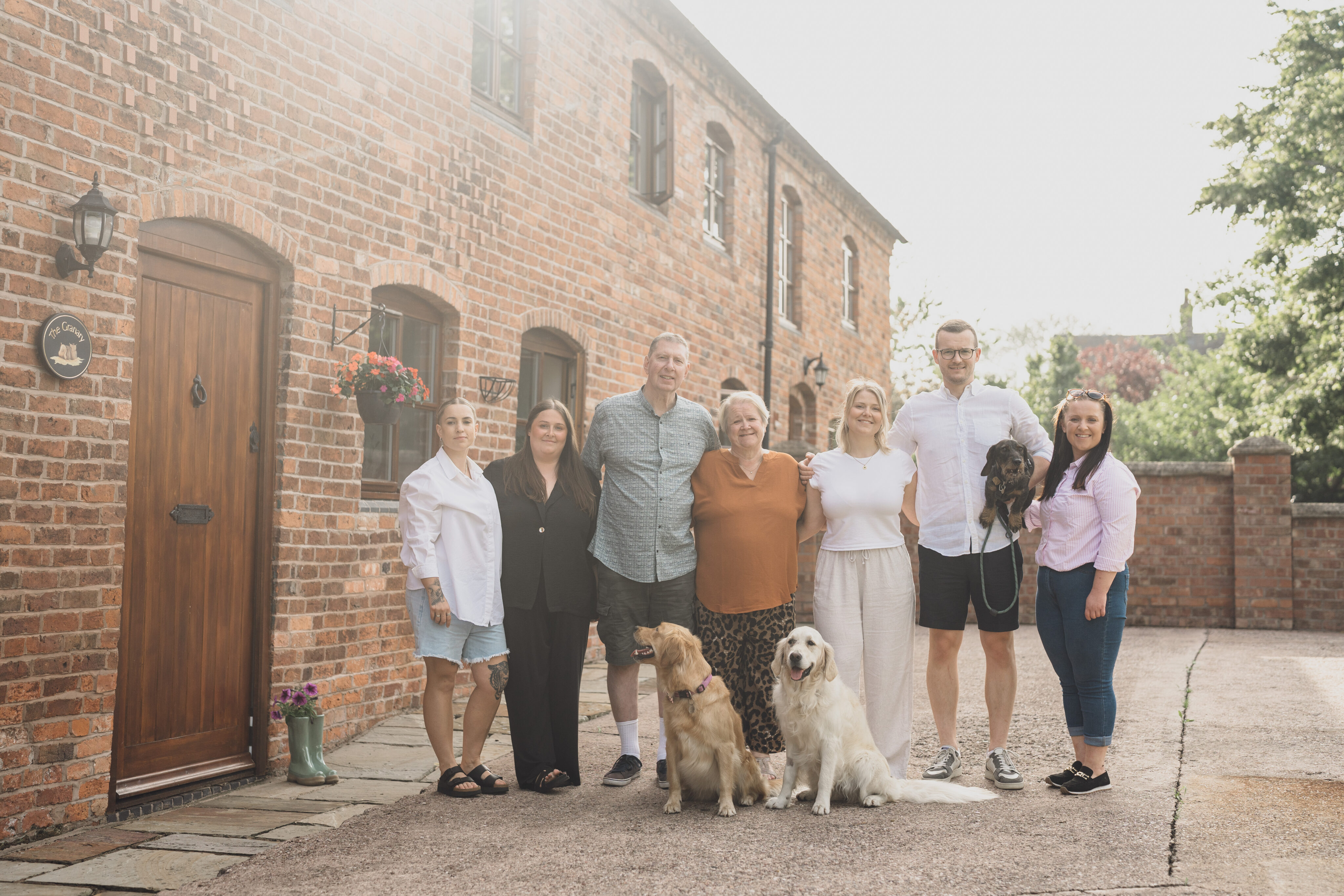 CHESHIRE FAMILY PHOTOGRAPHER