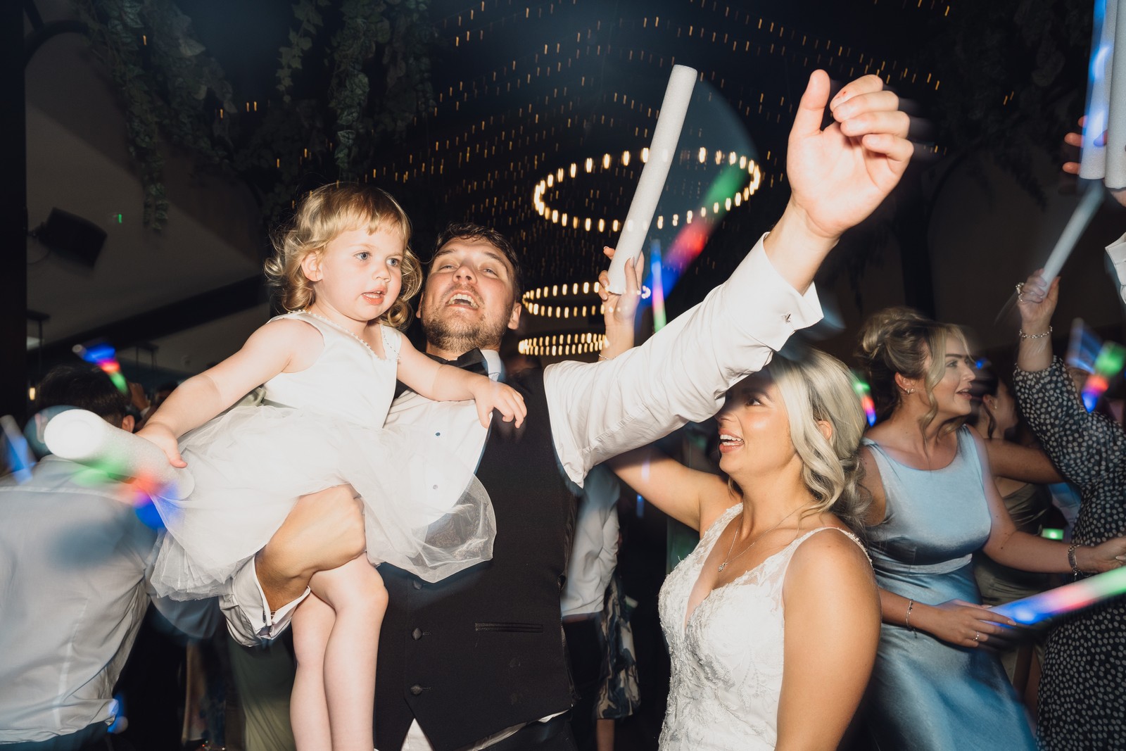 Louise & Michael’s Magical Foxtail Summer Wedding
