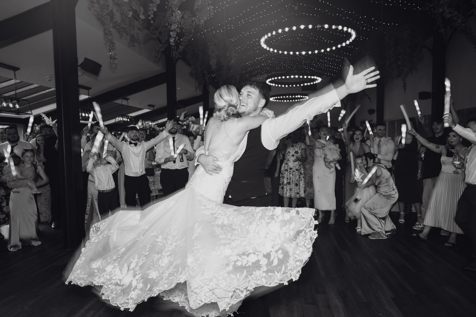 Louise & Michael’s Magical Foxtail Summer Wedding