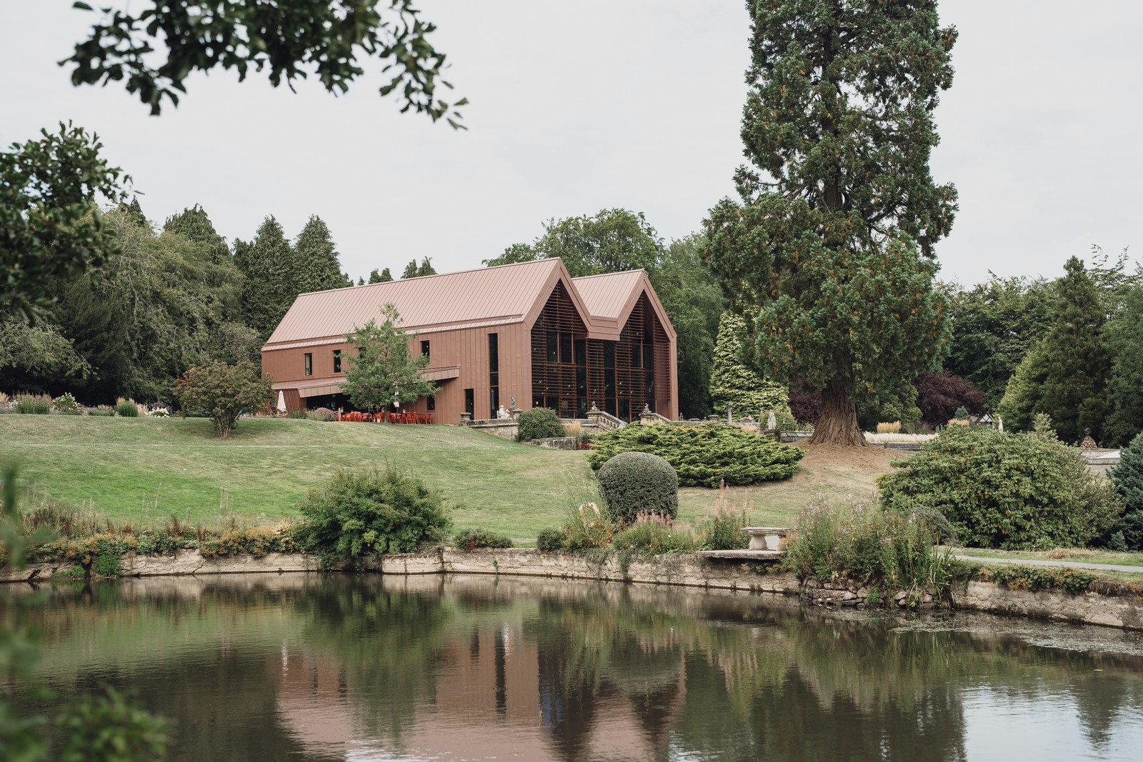 Louise & Michael’s Magical Foxtail Summer Wedding
