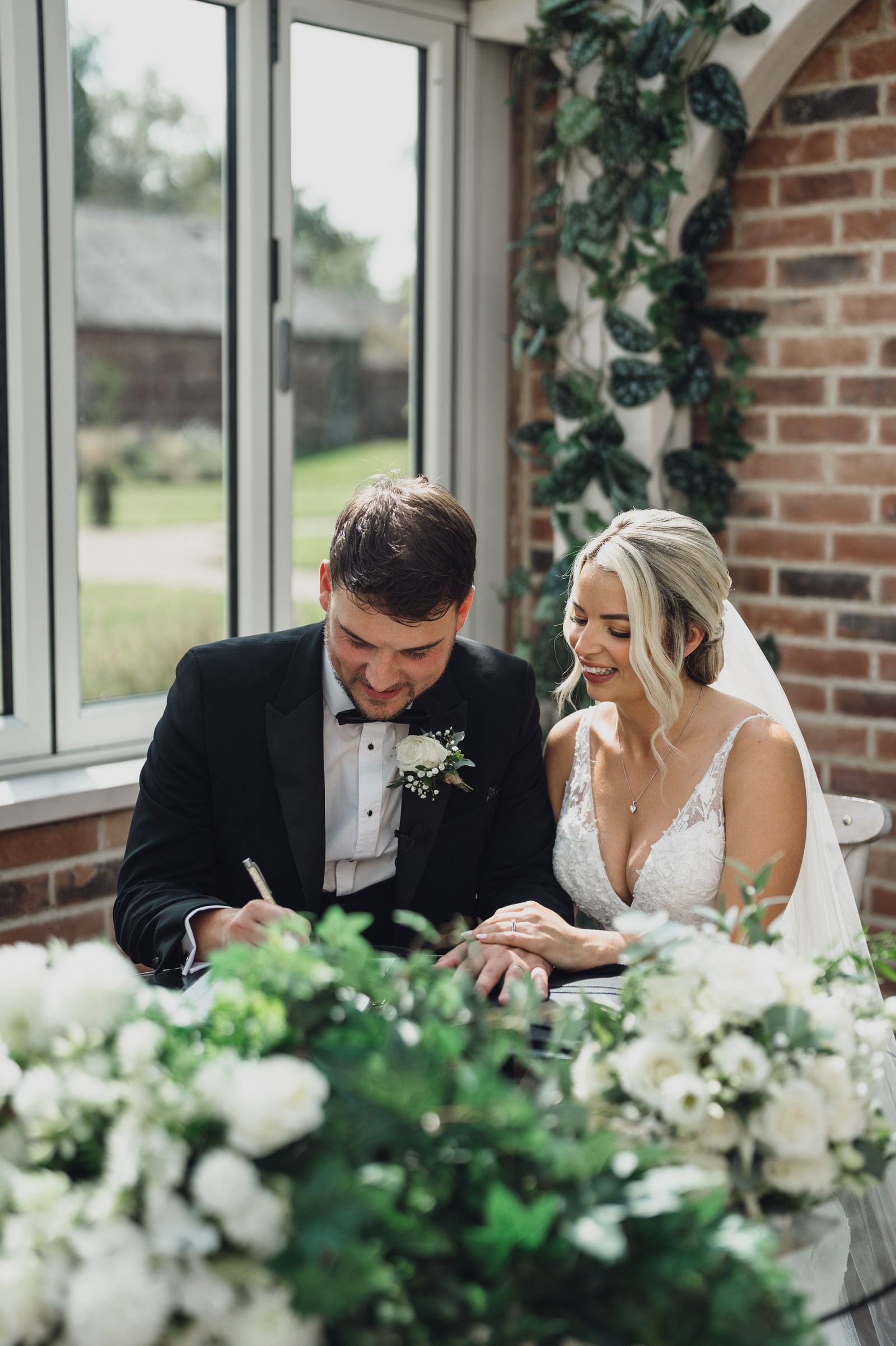 Louise & Michael’s Magical Foxtail Summer Wedding