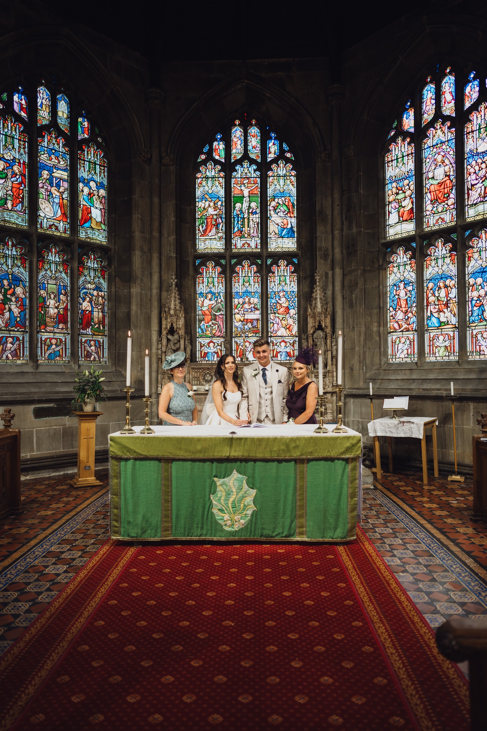 Megan & Joe’s Energetic, Fun-Filled Abbeywood Wedding