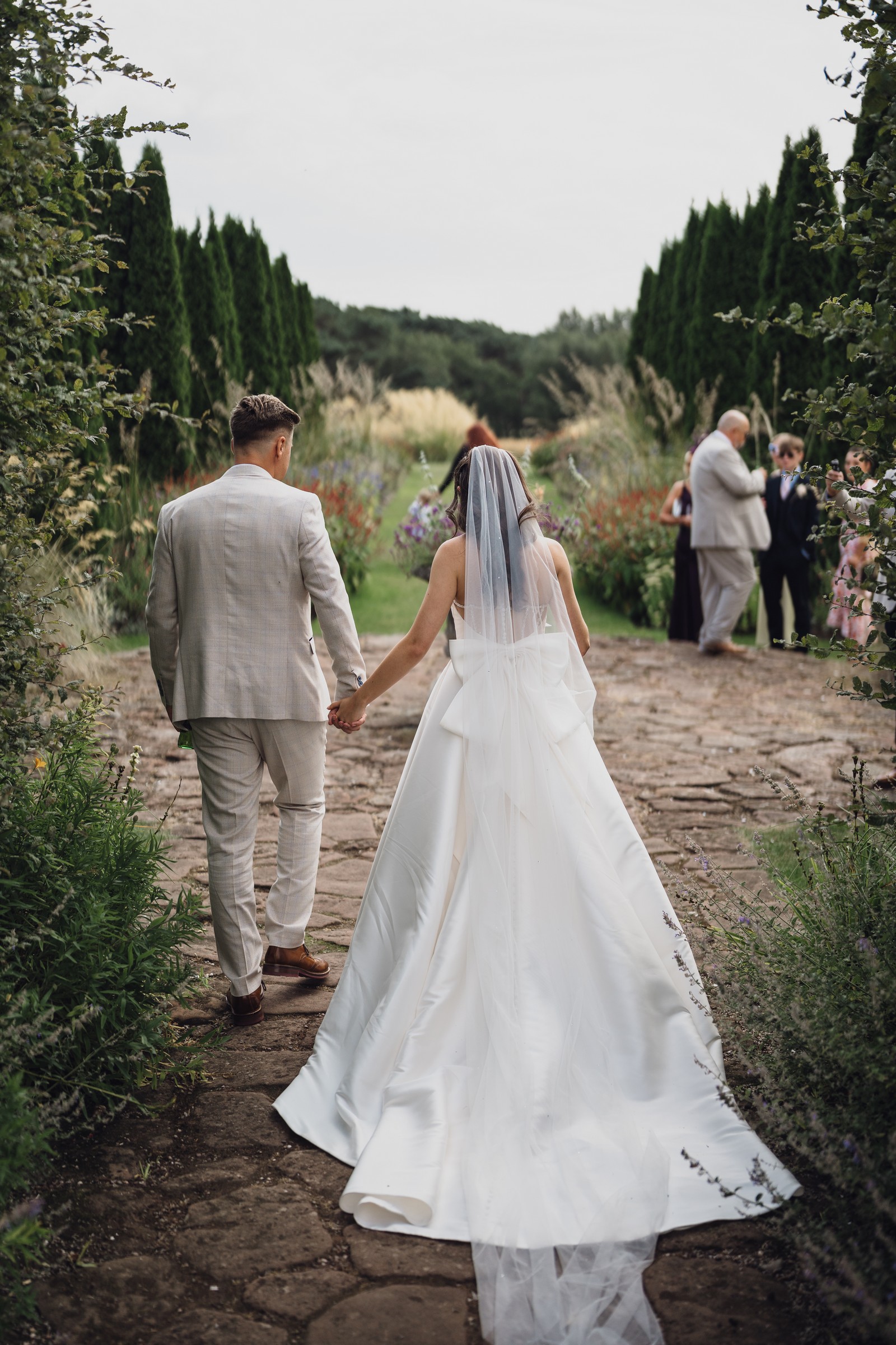 Megan & Joe’s Energetic, Fun-Filled Abbeywood Wedding