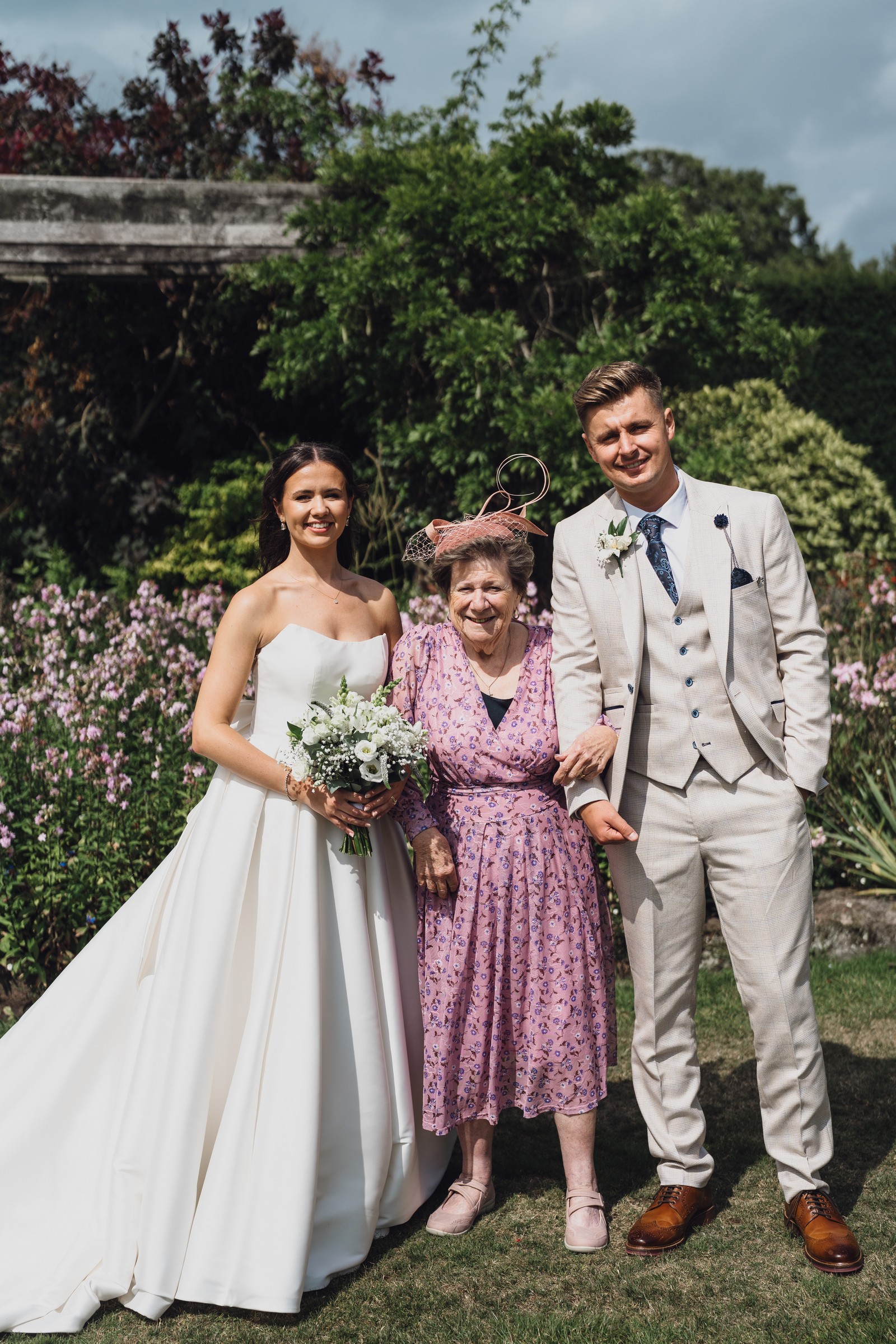 Megan & Joe’s Energetic, Fun-Filled Abbeywood Wedding