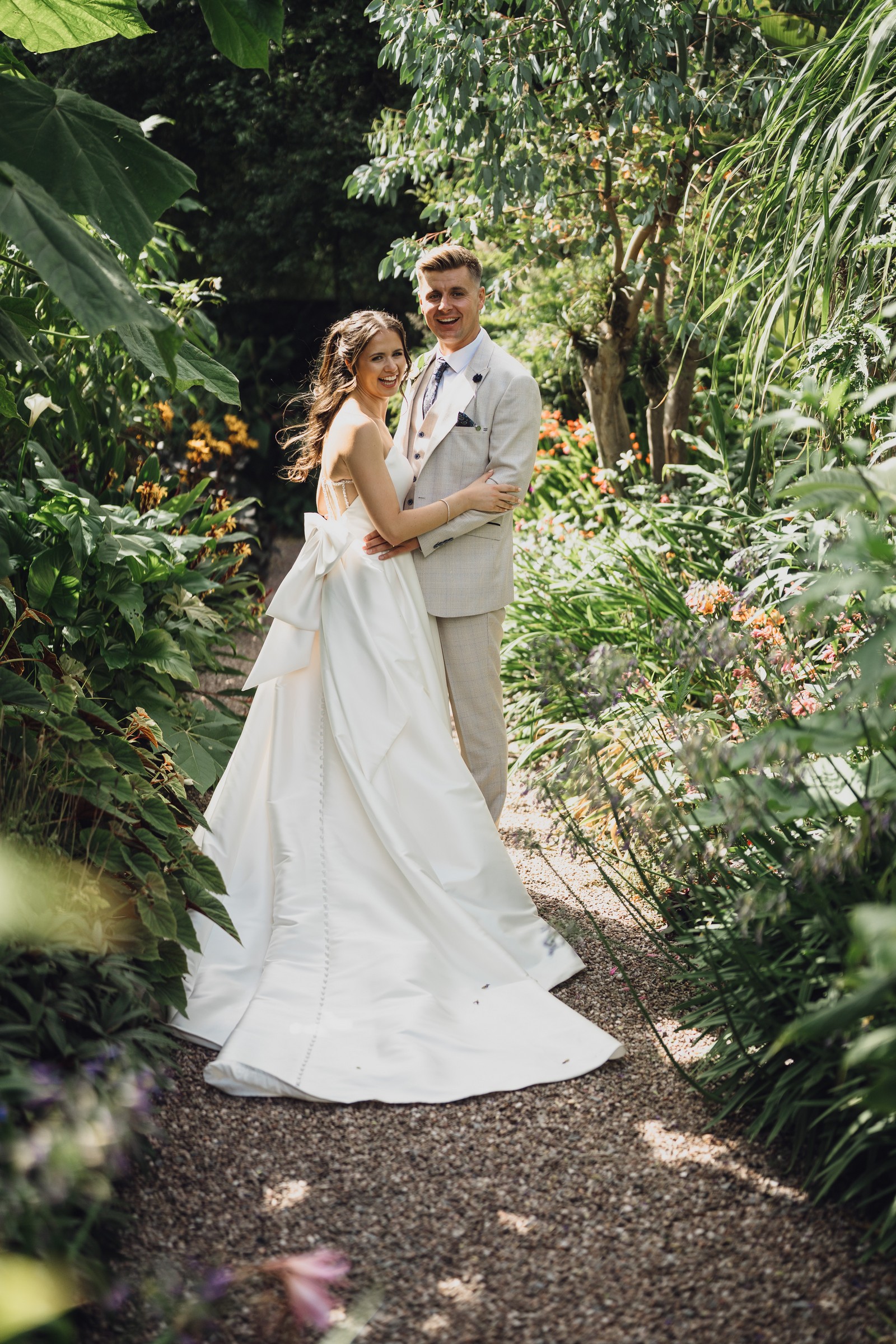 Megan & Joe’s Energetic, Fun-Filled Abbeywood Wedding
