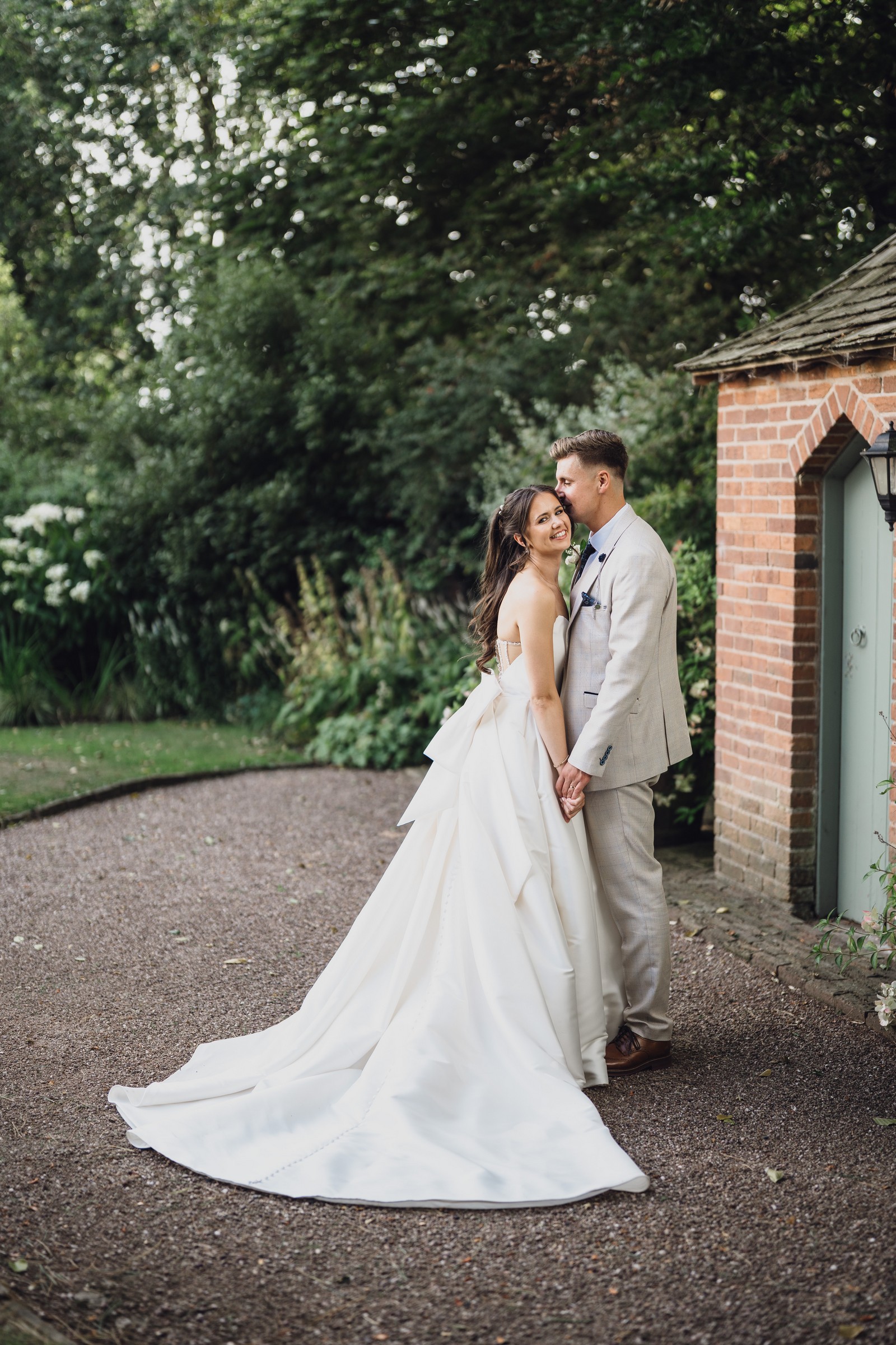 Megan & Joe’s Energetic, Fun-Filled Abbeywood Wedding