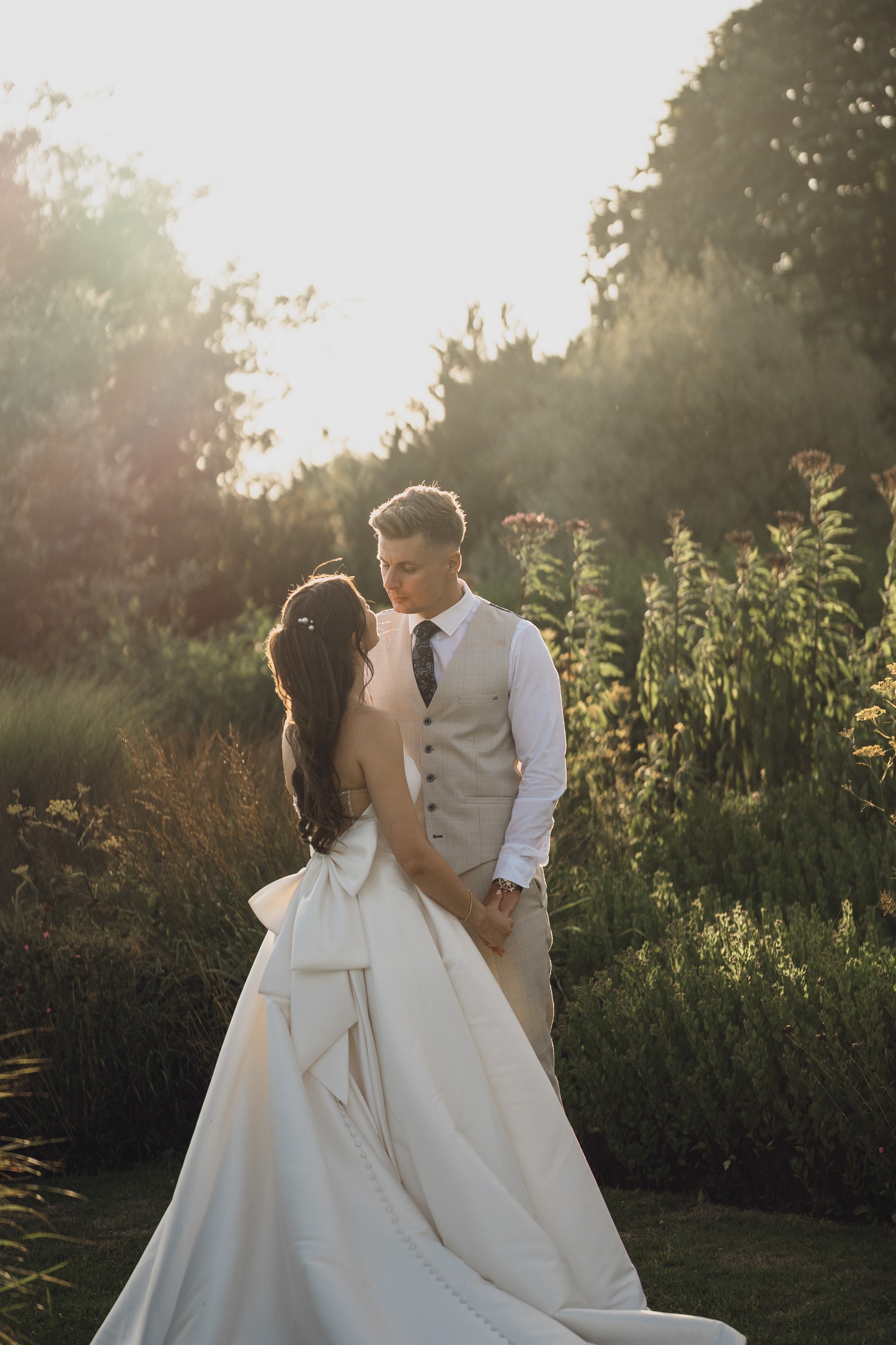 Megan & Joe’s Energetic, Fun-Filled Abbeywood Wedding