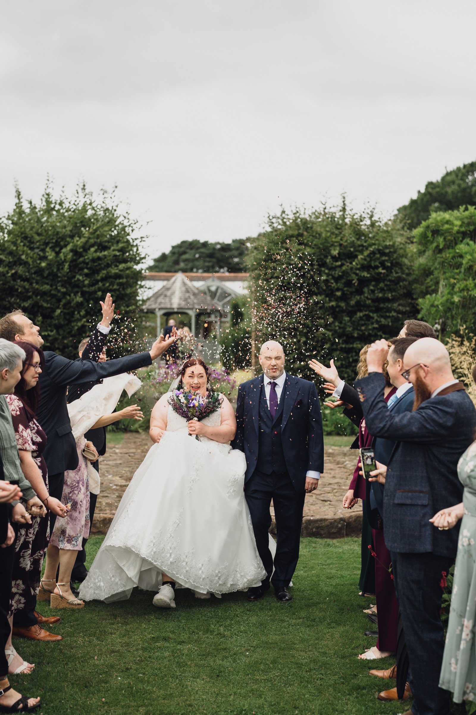 Lisa & Chris at Abbeywood Estate, Delamere Lisa & Chris at Abbeywood Estate, Delamere