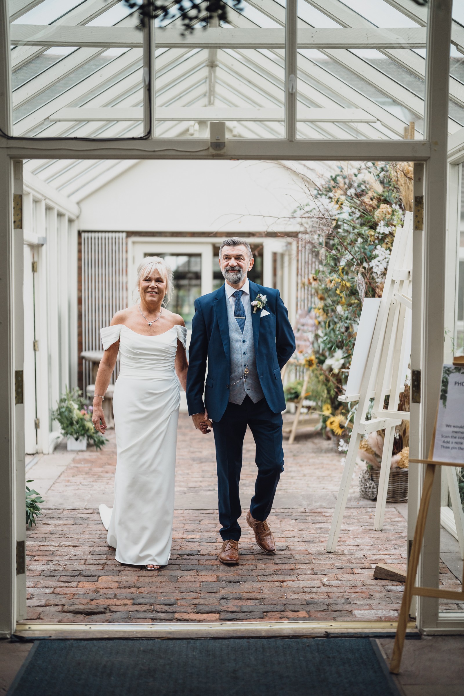 Ali & Noel – A Joyful Garden Wedding Filled with Love and Laughter Ali & Noel – A Joyful Garden Wedding Filled with Love and Laughter