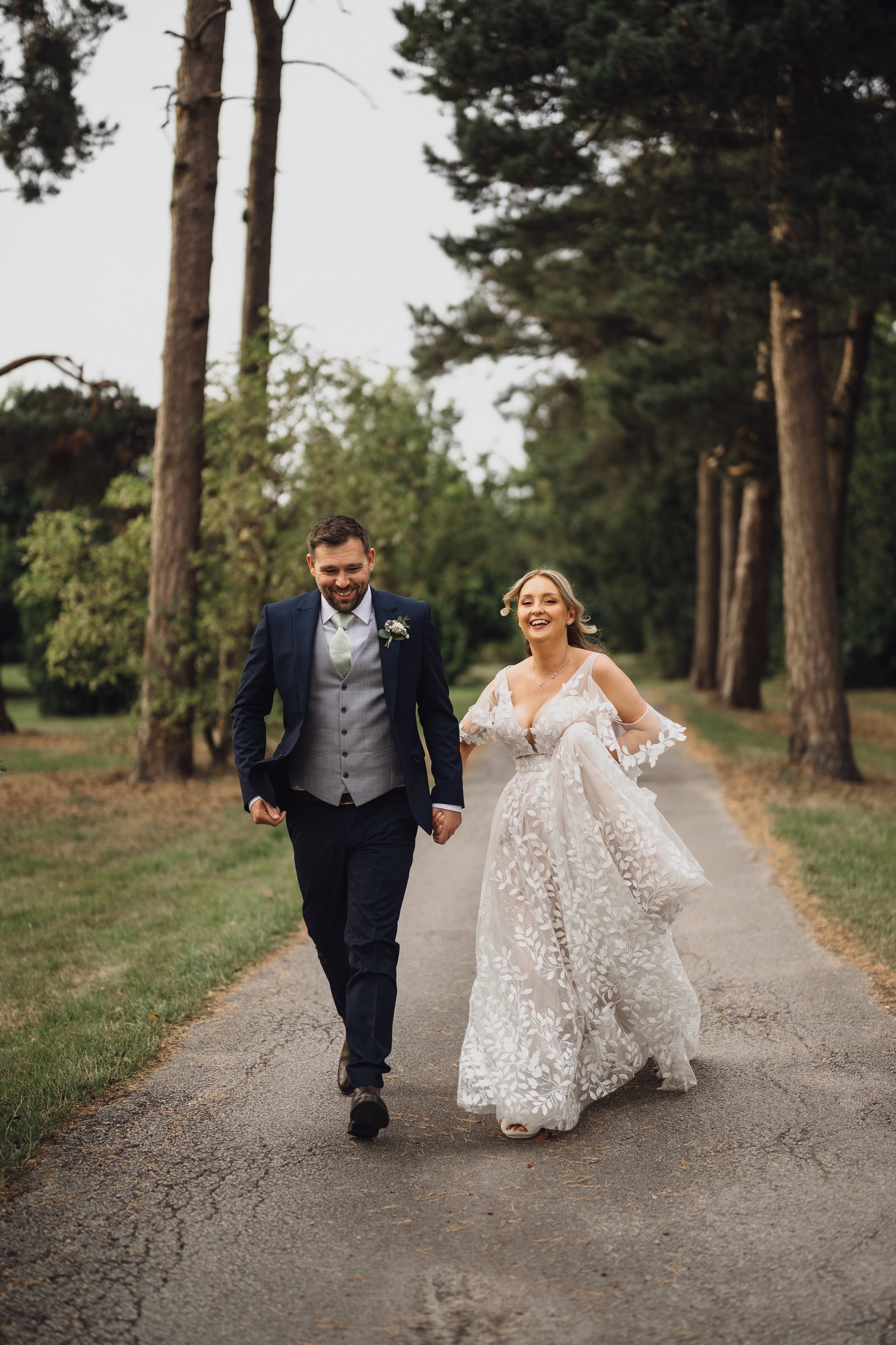 Jack & Katie – A Perfectly Relaxed Abbeywood Wedding Jack & Katie – A Perfectly Relaxed Abbeywood Wedding