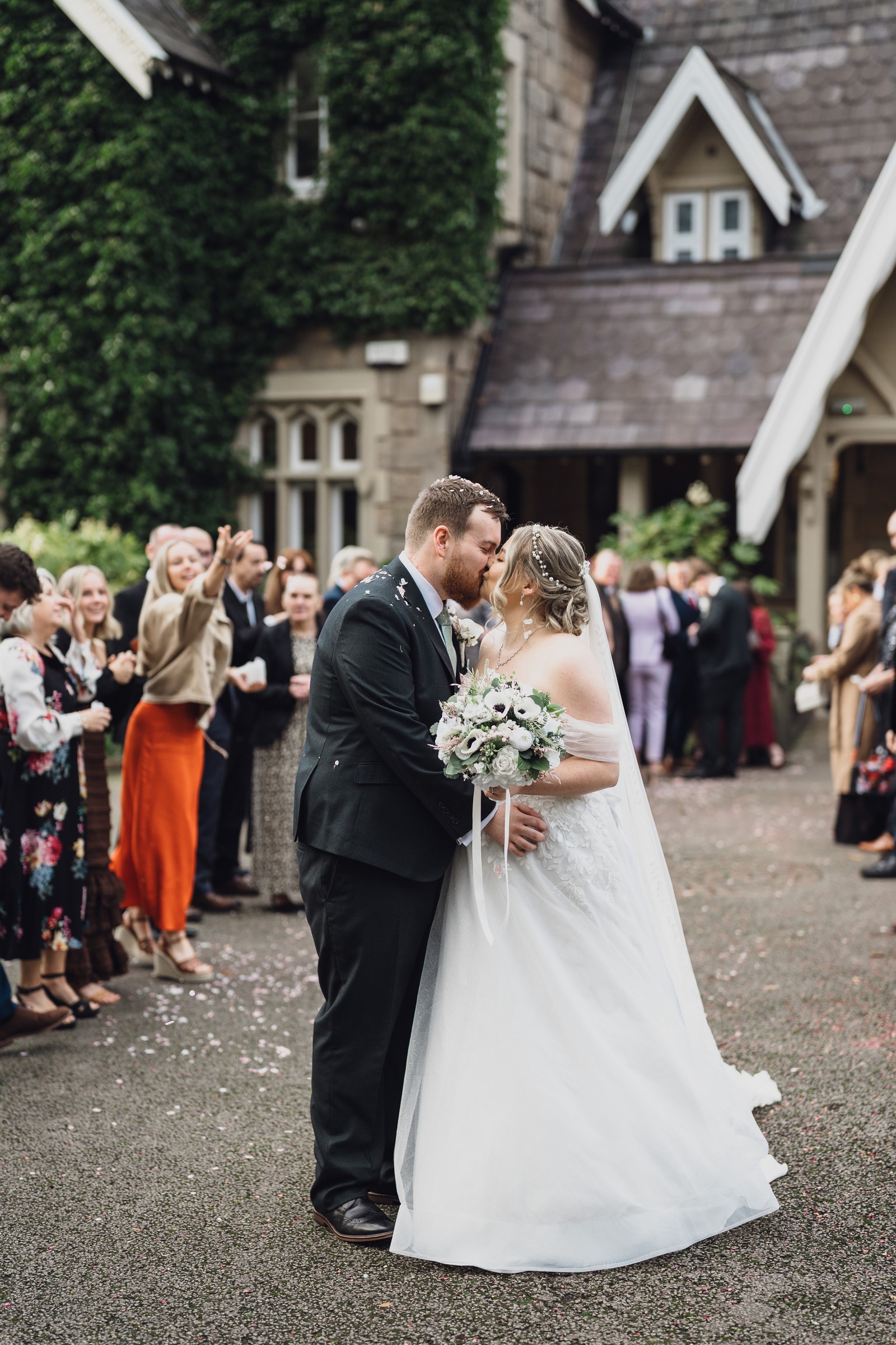 Poppy & Arron – West Tower Wedding