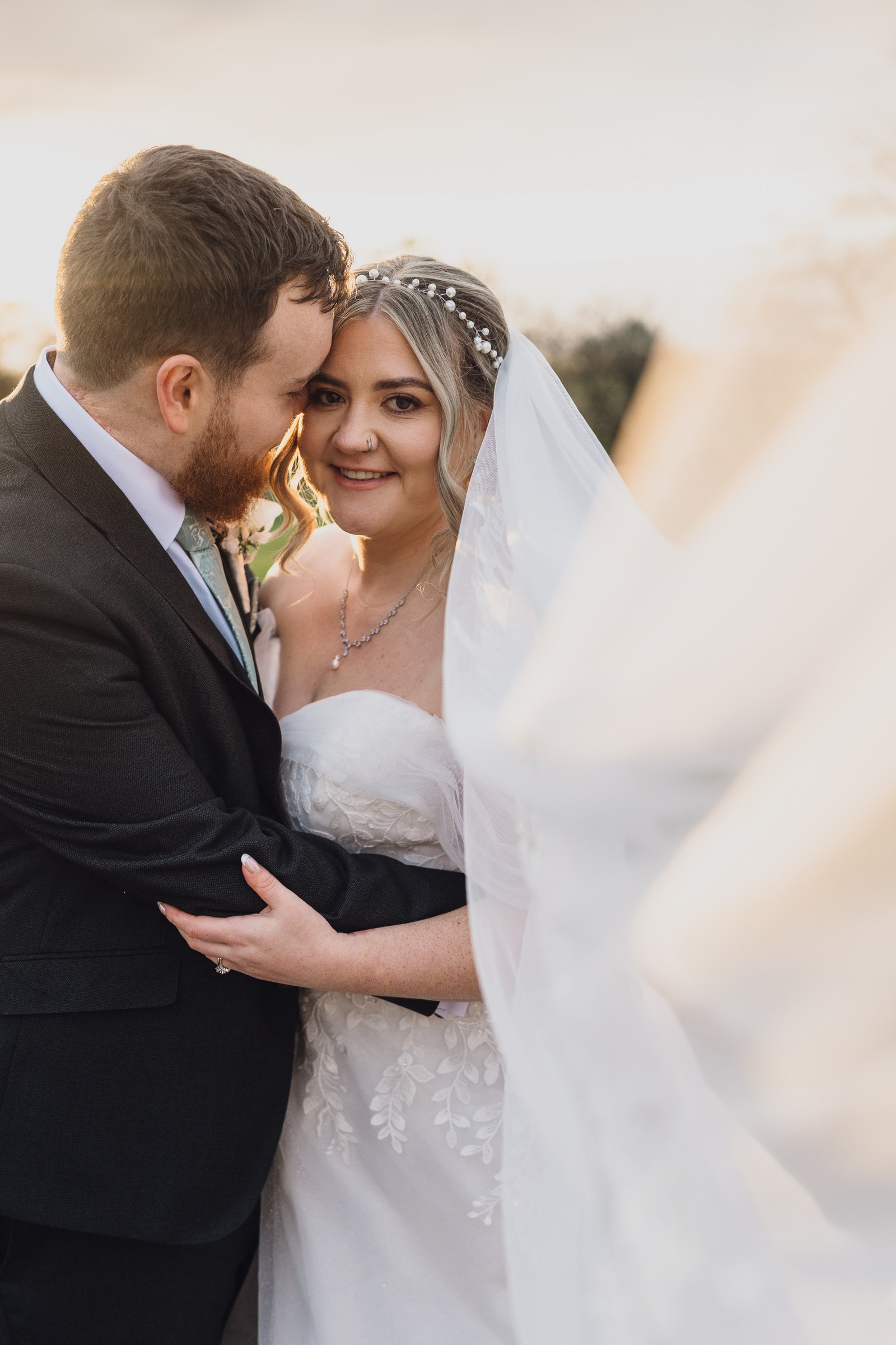 Poppy & Arron – West Tower Wedding