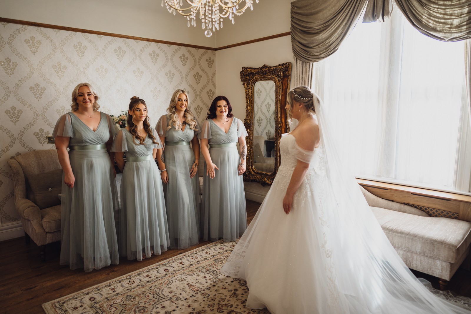 Poppy & Arron – West Tower Wedding