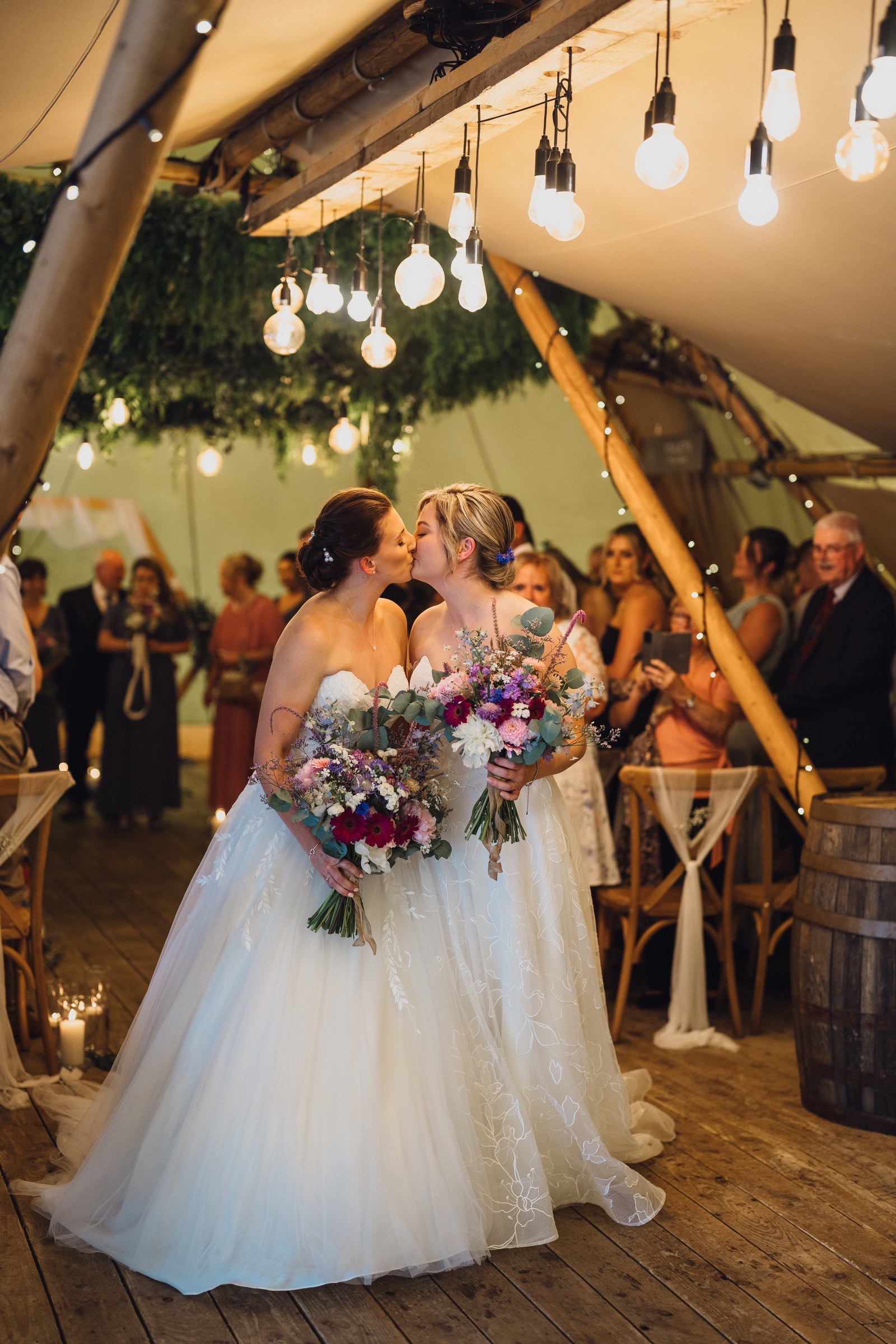 Emma & Samantha’s Sensational Summer Wedding at Rylands Farmhouse Emma & Samantha’s Sensational Summer Wedding at Rylands Farmhouse