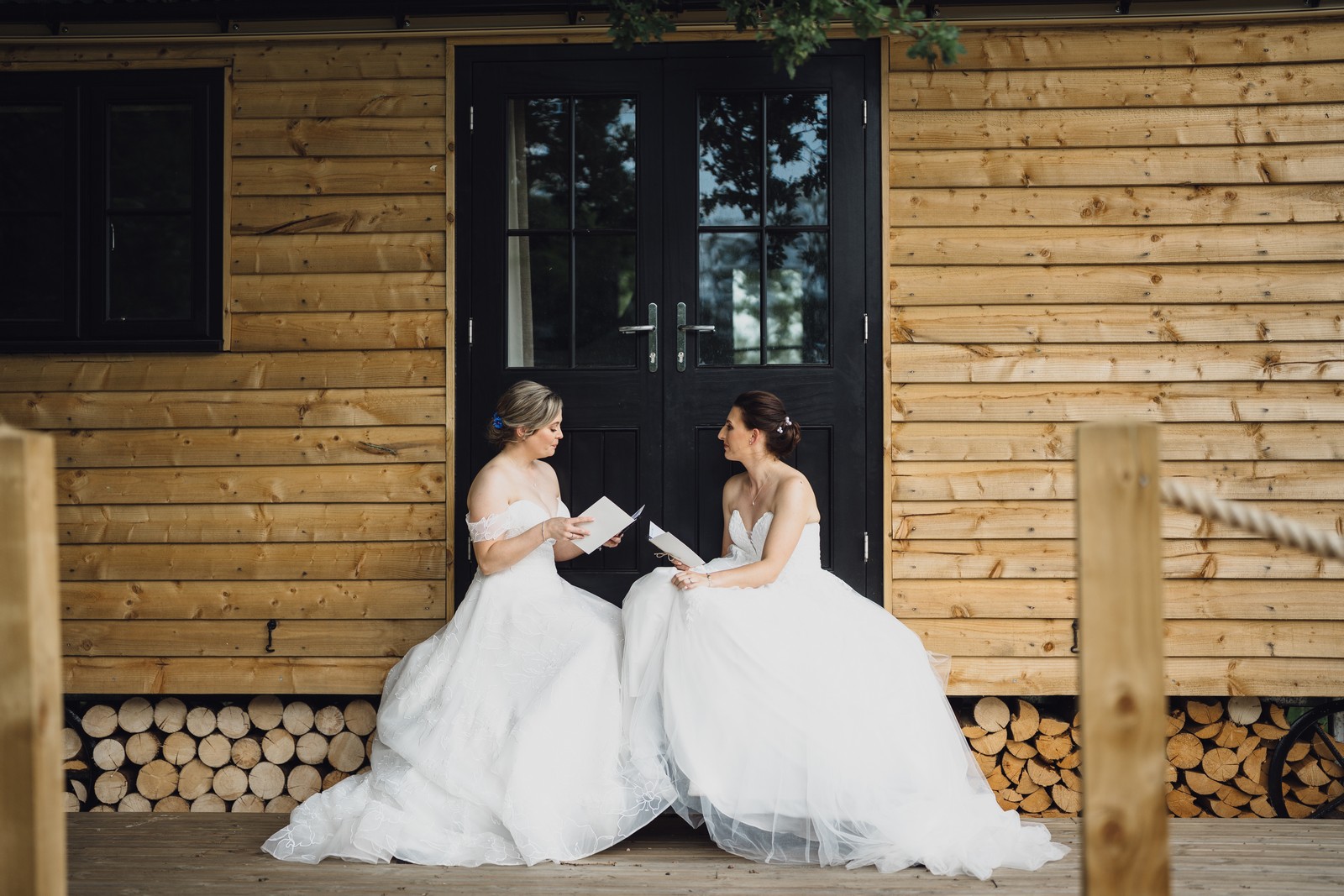 Emma & Samantha’s Sensational Summer Wedding at Rylands Farmhouse Emma & Samantha’s Sensational Summer Wedding at Rylands Farmhouse