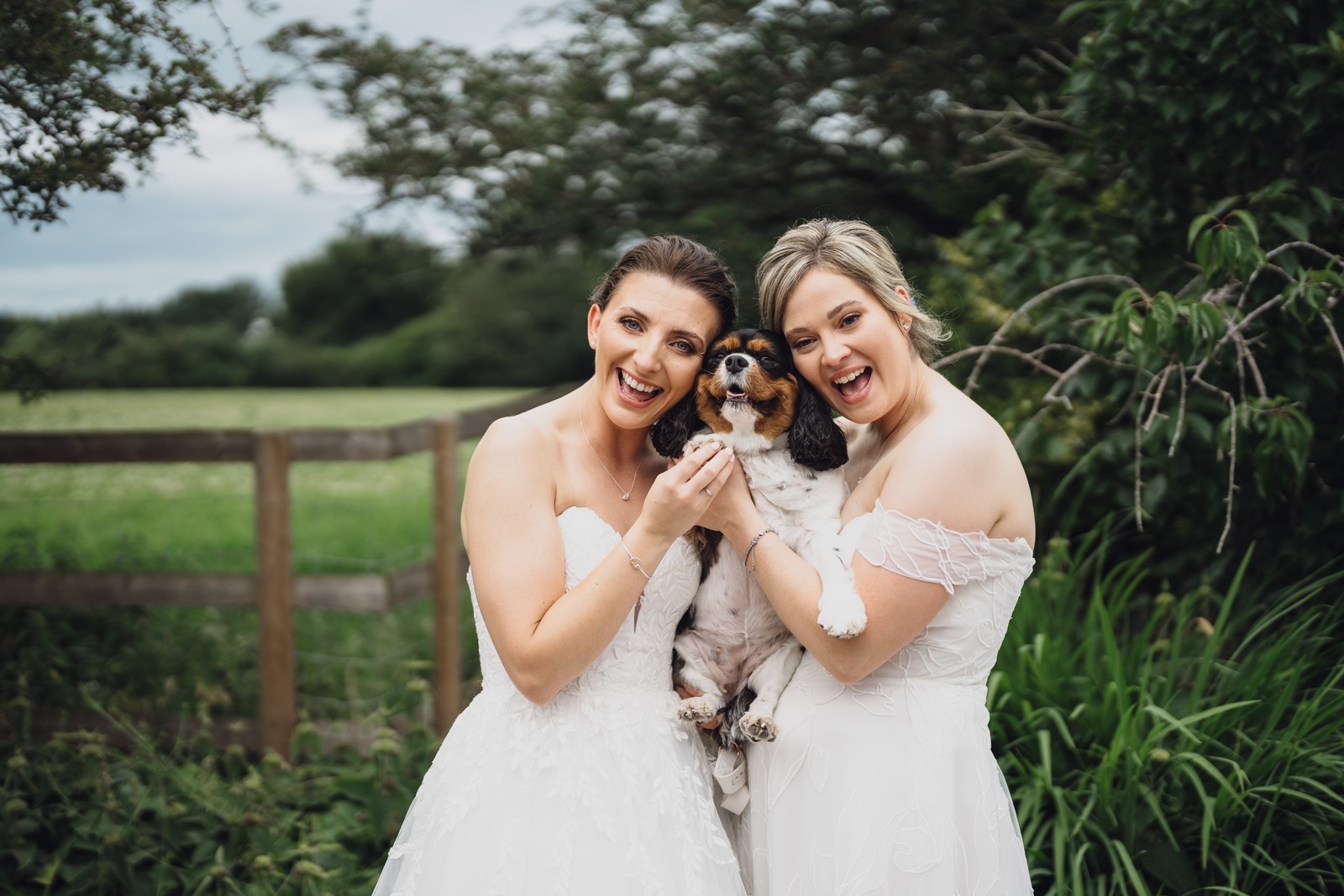 Emma & Samantha’s Sensational Summer Wedding at Rylands Farmhouse Emma & Samantha’s Sensational Summer Wedding at Rylands Farmhouse