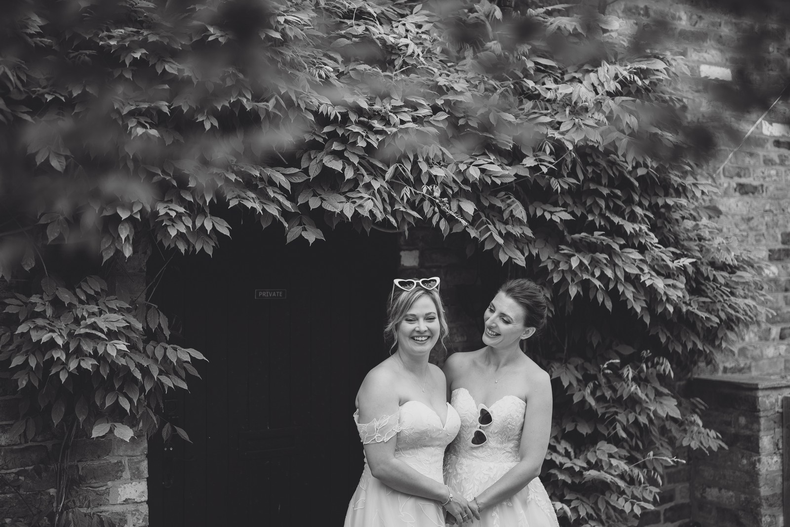 Emma & Samantha’s Sensational Summer Wedding at Rylands Farmhouse Emma & Samantha’s Sensational Summer Wedding at Rylands Farmhouse