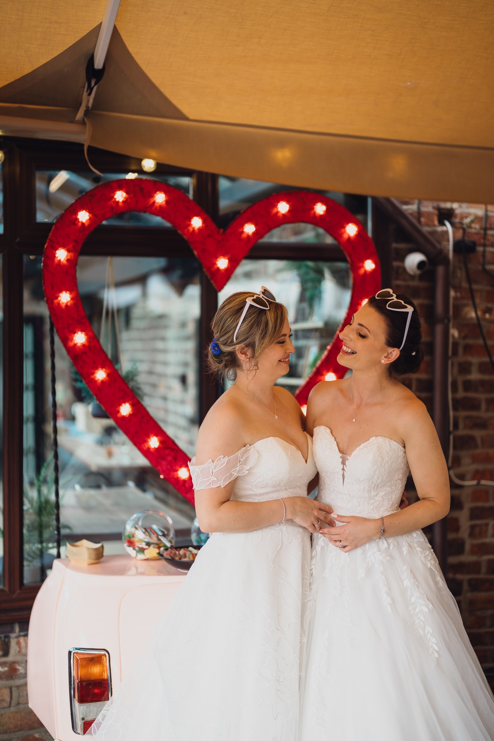 Emma & Samantha’s Sensational Summer Wedding at Rylands Farmhouse Emma & Samantha’s Sensational Summer Wedding at Rylands Farmhouse