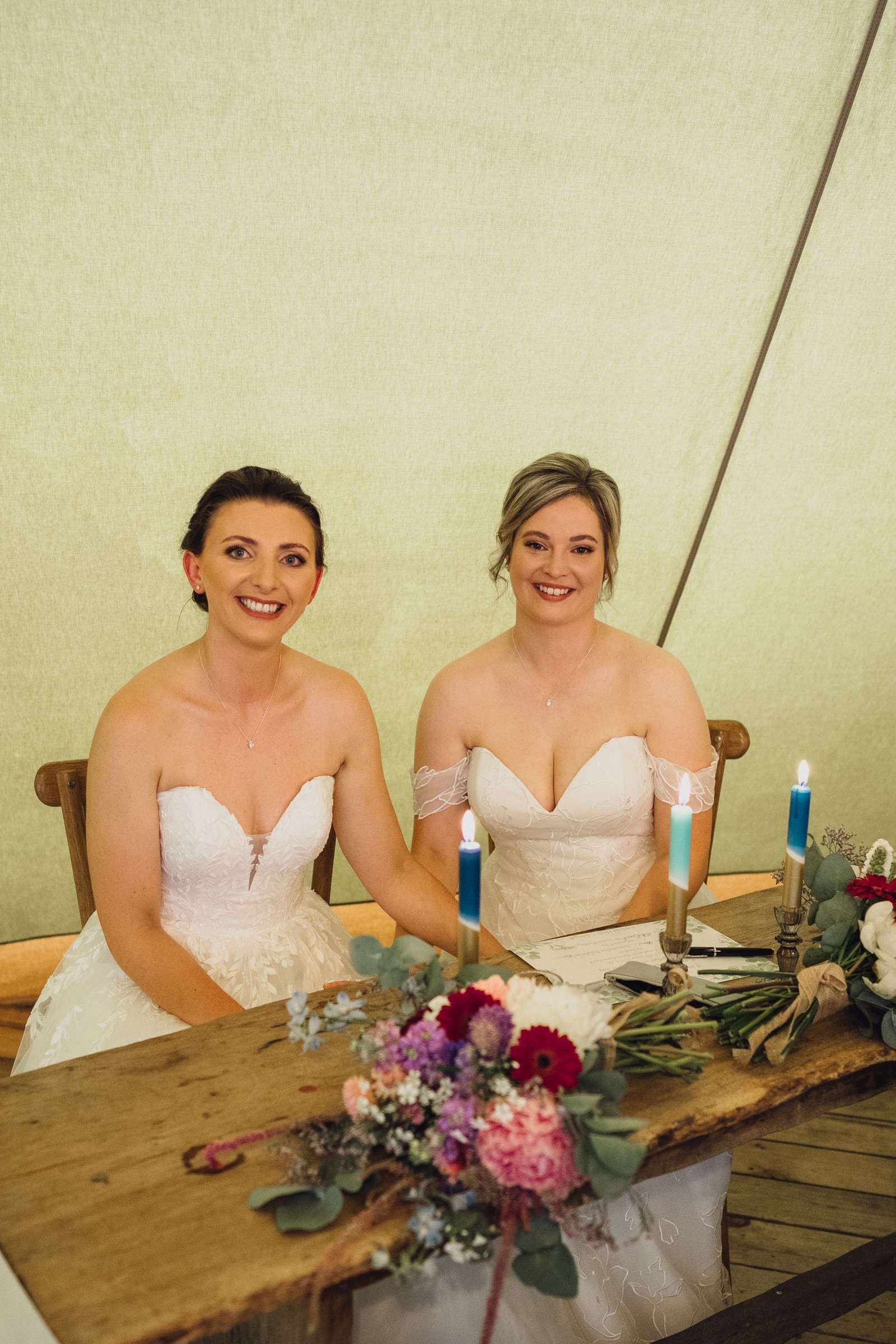 Emma & Samantha’s Sensational Summer Wedding at Rylands Farmhouse Emma & Samantha’s Sensational Summer Wedding at Rylands Farmhouse