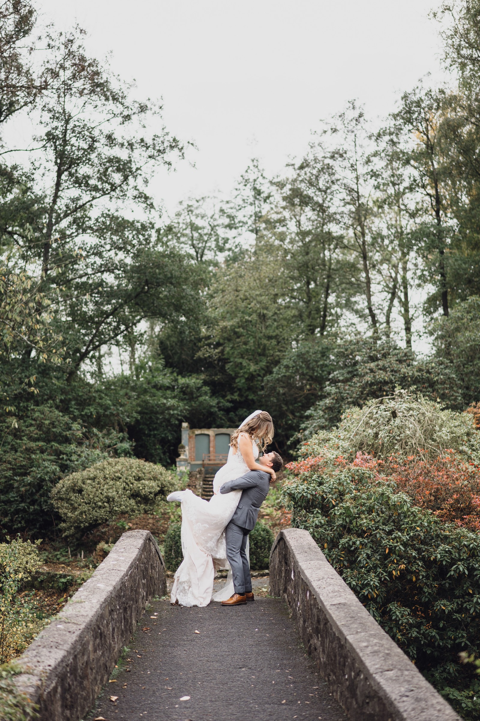 Emma & Steve’s Fun, Colourful, and Relaxed Wedding at Foxtail Barns