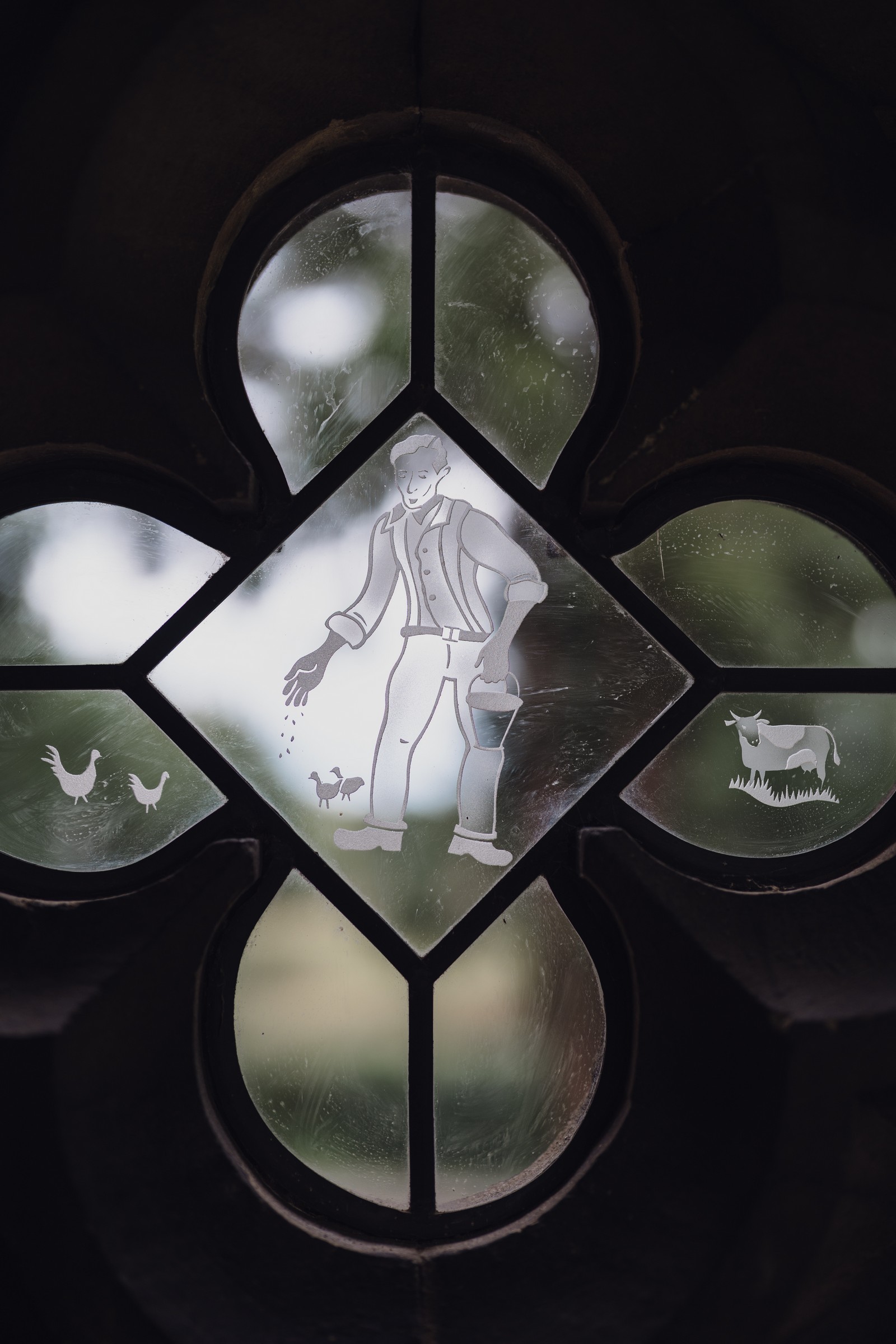 Lucy & Gareth - A Laid-Back English Garden Marquee Wedding Lucy & Gareth - A Laid-Back English Garden Marquee Wedding