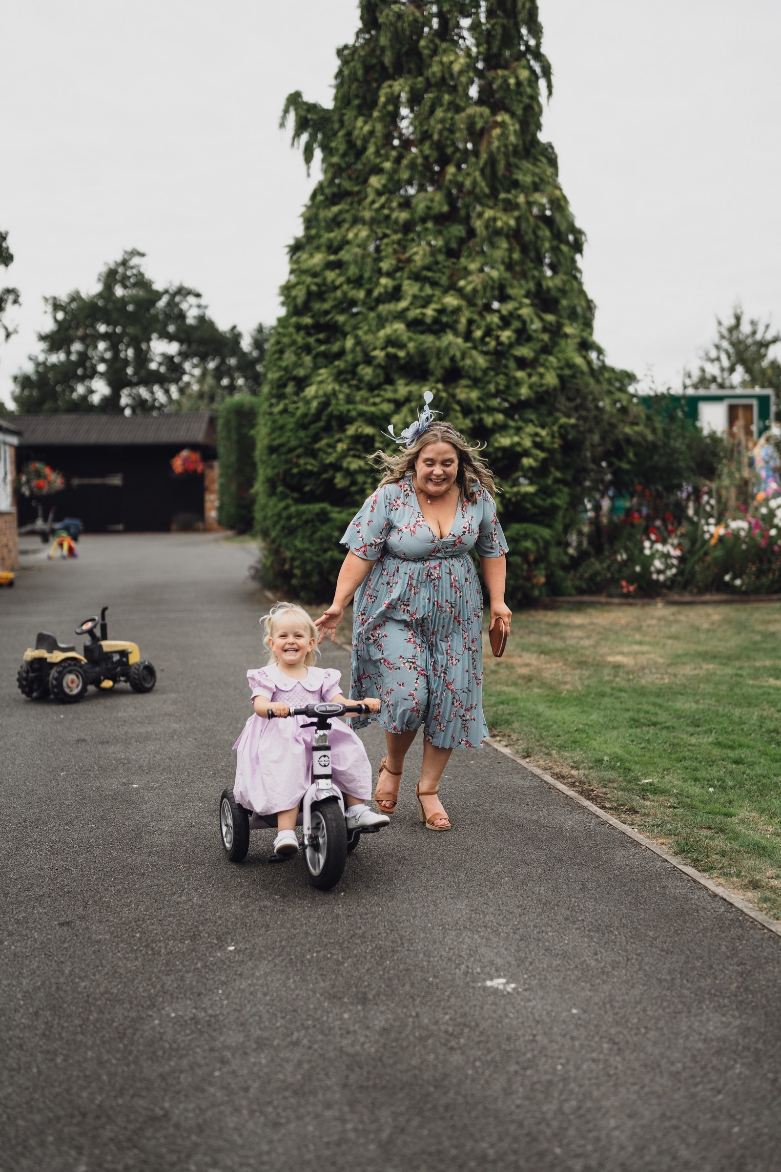 Lucy & Gareth - A Laid-Back English Garden Marquee Wedding Lucy & Gareth - A Laid-Back English Garden Marquee Wedding