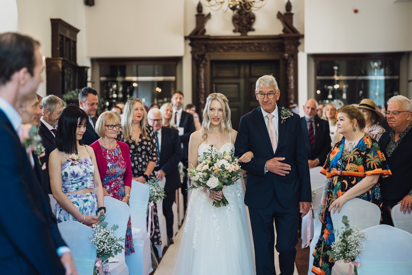 Victoria & James – An Elegant Bird-Themed Wedding Full of Heart and Harmony Victoria & James – An Elegant Bird-Themed Wedding Full of Heart and Harmony