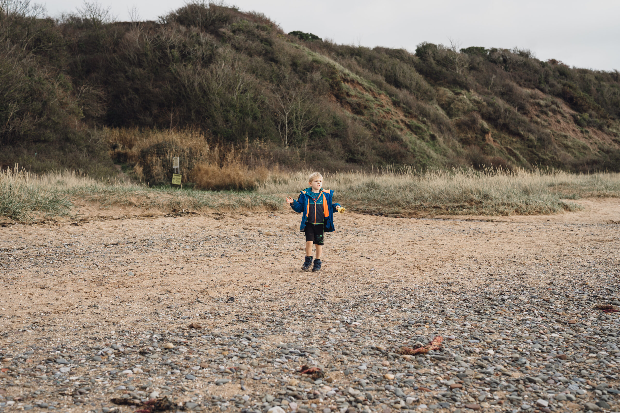 A Muddy Magical Beach Evening With the Cooper-Ryan Family