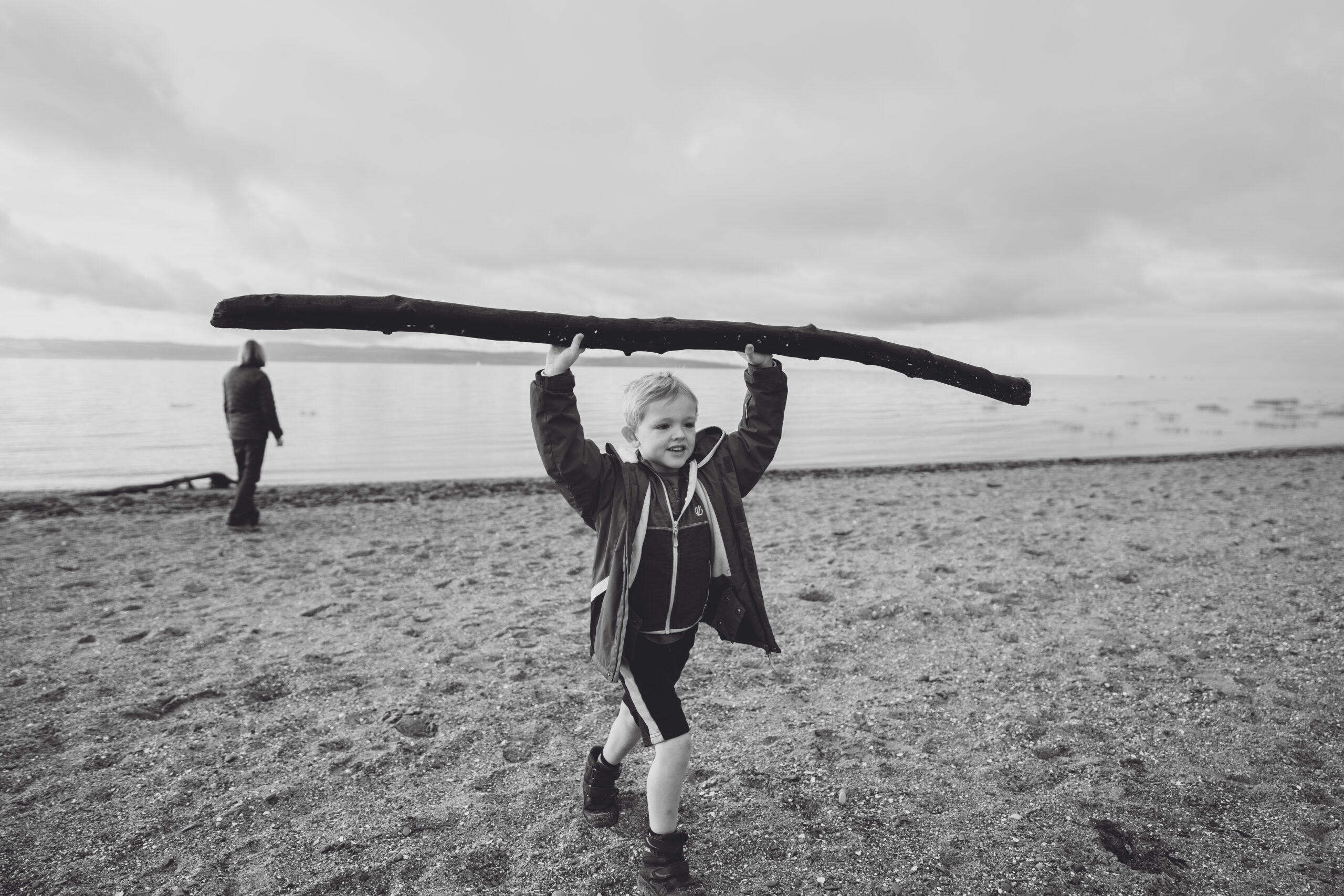 A Muddy Magical Beach Evening With the Cooper-Ryan Family